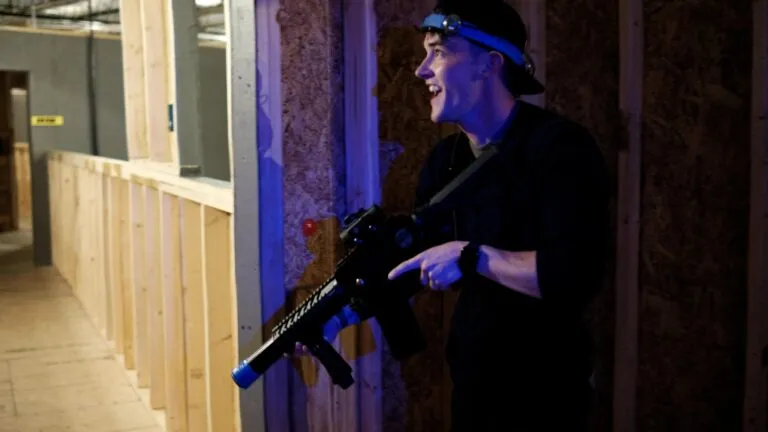 Battle House Laser Tag - Waukesha
