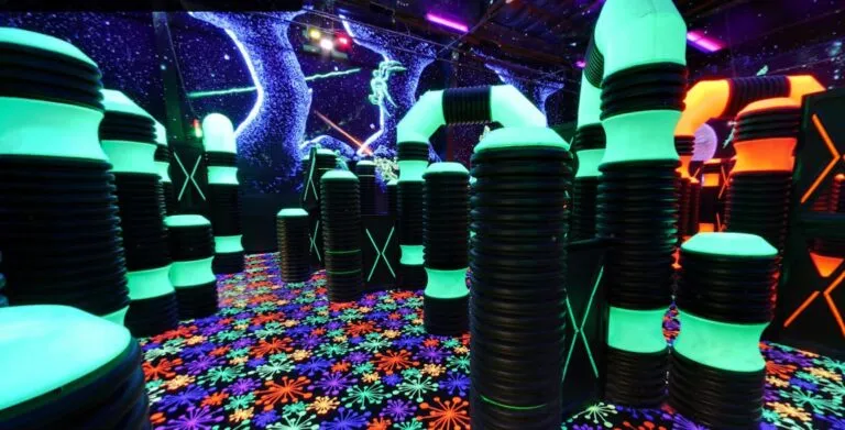 Boondocks Food & Fun: Northglenn