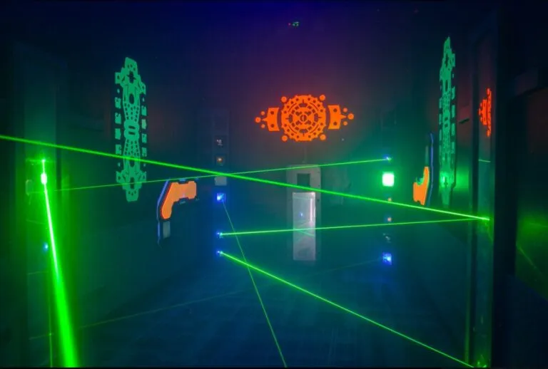 LaserTopia