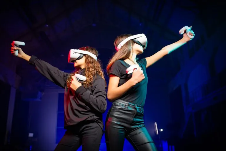 VR NOBLE