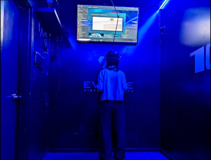 A Holiday Escape to Another Reality — Our Christmas Visit at Evolve VR