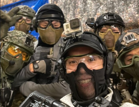 Crazy, loud, unforgettable — our big group’s airsoft night at Richmond Indoor Paintball